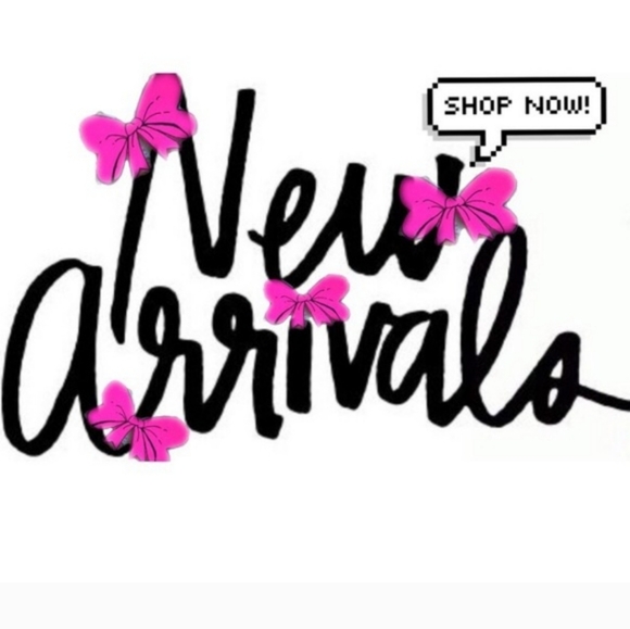 Worthington Black lined Blouse with bell sleeves  Size Med - Picture 4 of 7